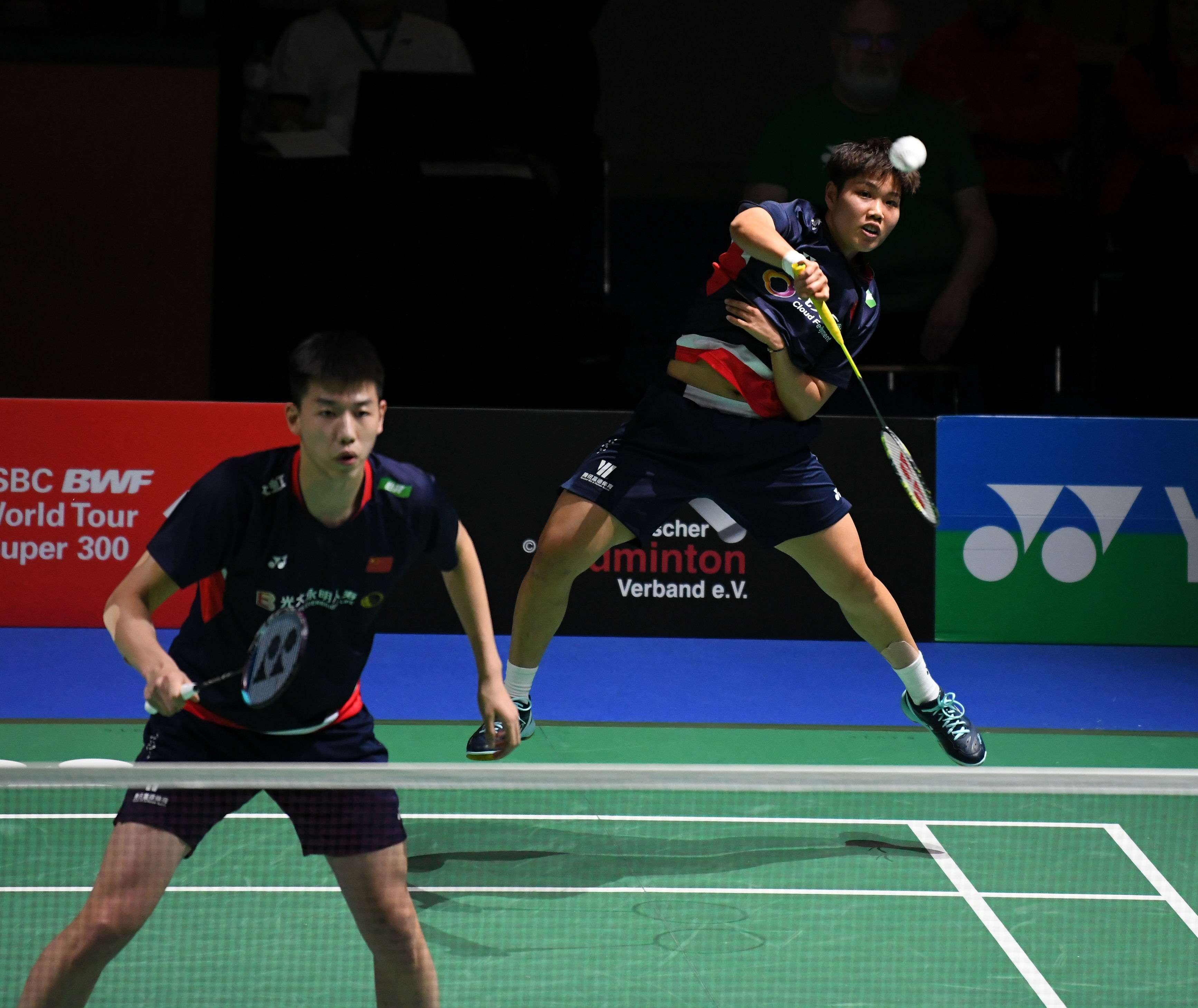 也让自己的 也让自己的