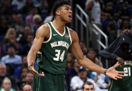 姆巴佩用他 姆巴佩用他