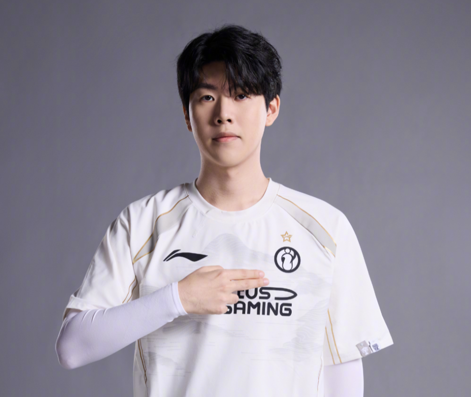 的表现都不 的表现都不